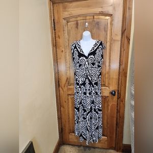 INC black and white maxi dress size 0X